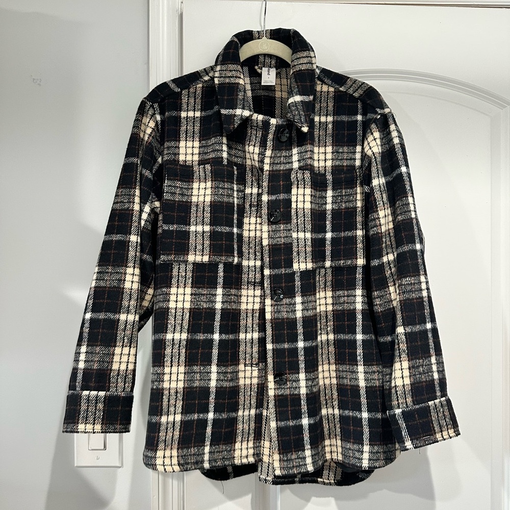 Oversized Plaid Button-Up Jacket